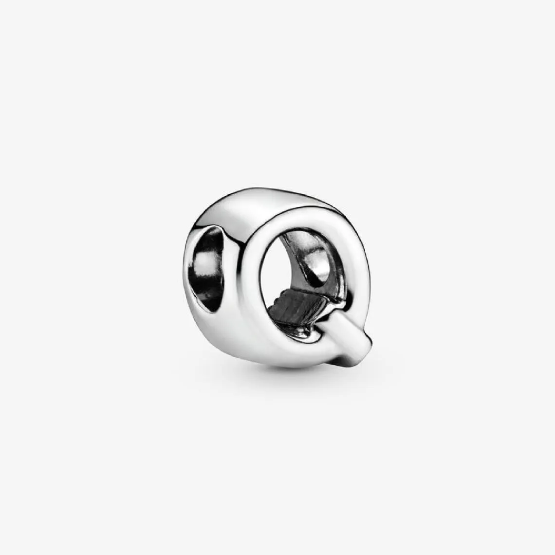 Charm Alphabet Lettre Q Pandora Moments | 3 Suisses