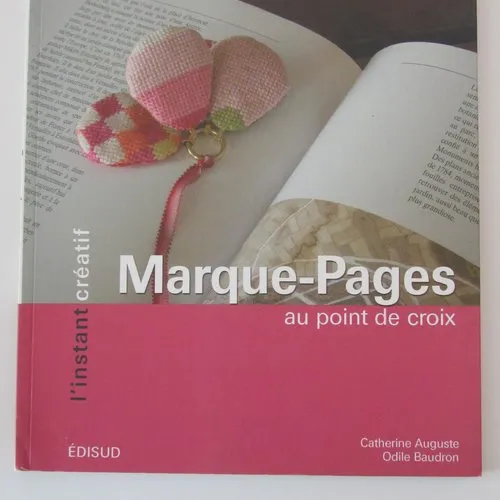 Livre "marque-pages au point de croix" - l'instant créatif