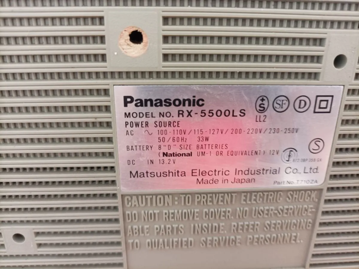 Poste radio cassette 